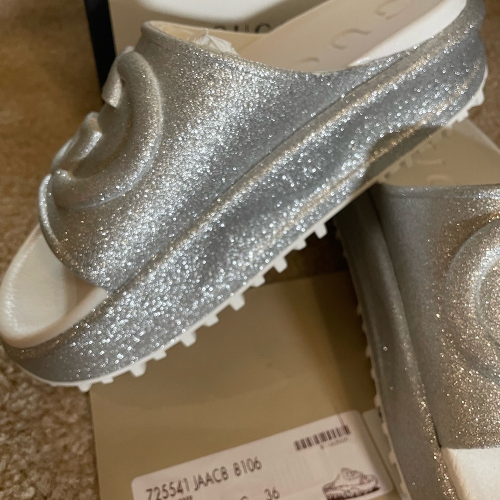 NWT! GUCCI silver glitter interlocking GG logo platform slide - 6 - Picture 12 of 14